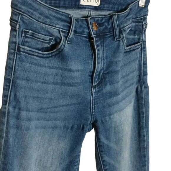 Cello Women's Carrie Mid Fray Hem Crop Jeans Size 1 - Picture 6 of 9